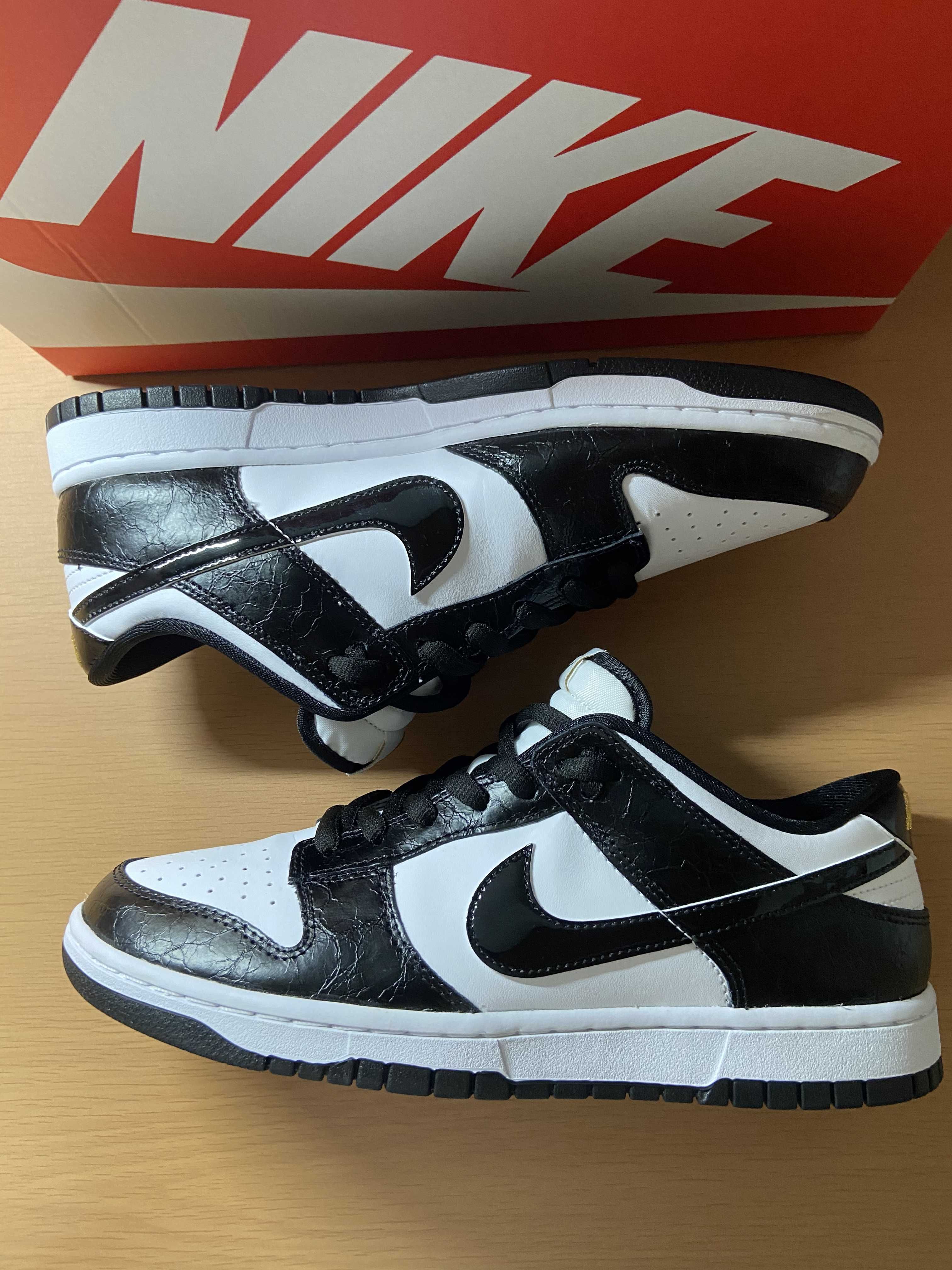 Nike Dunk Low Retro SE "World Champ/Black and White"