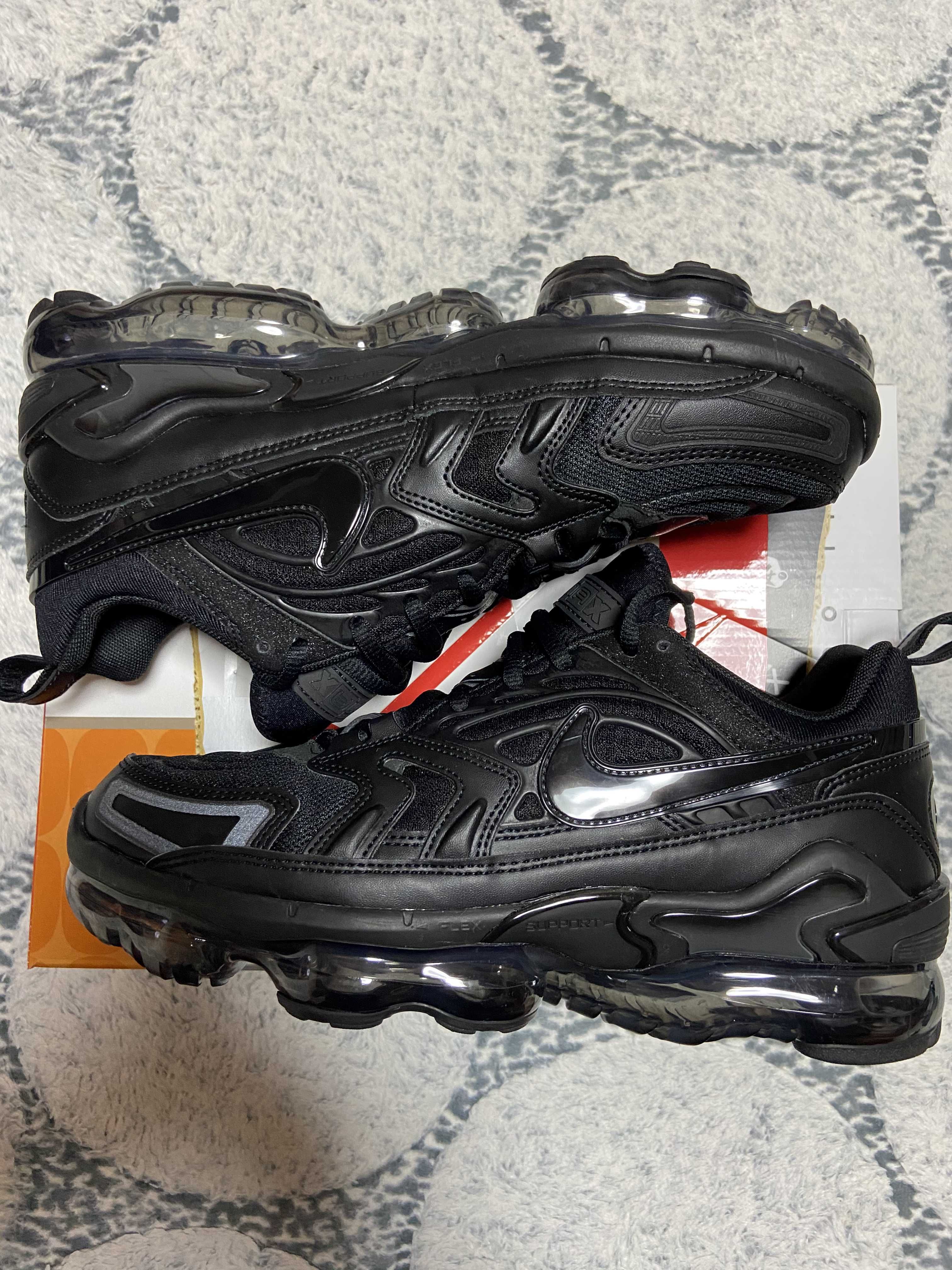 NIKE AIR VAPORMAX EVO "BLACK"