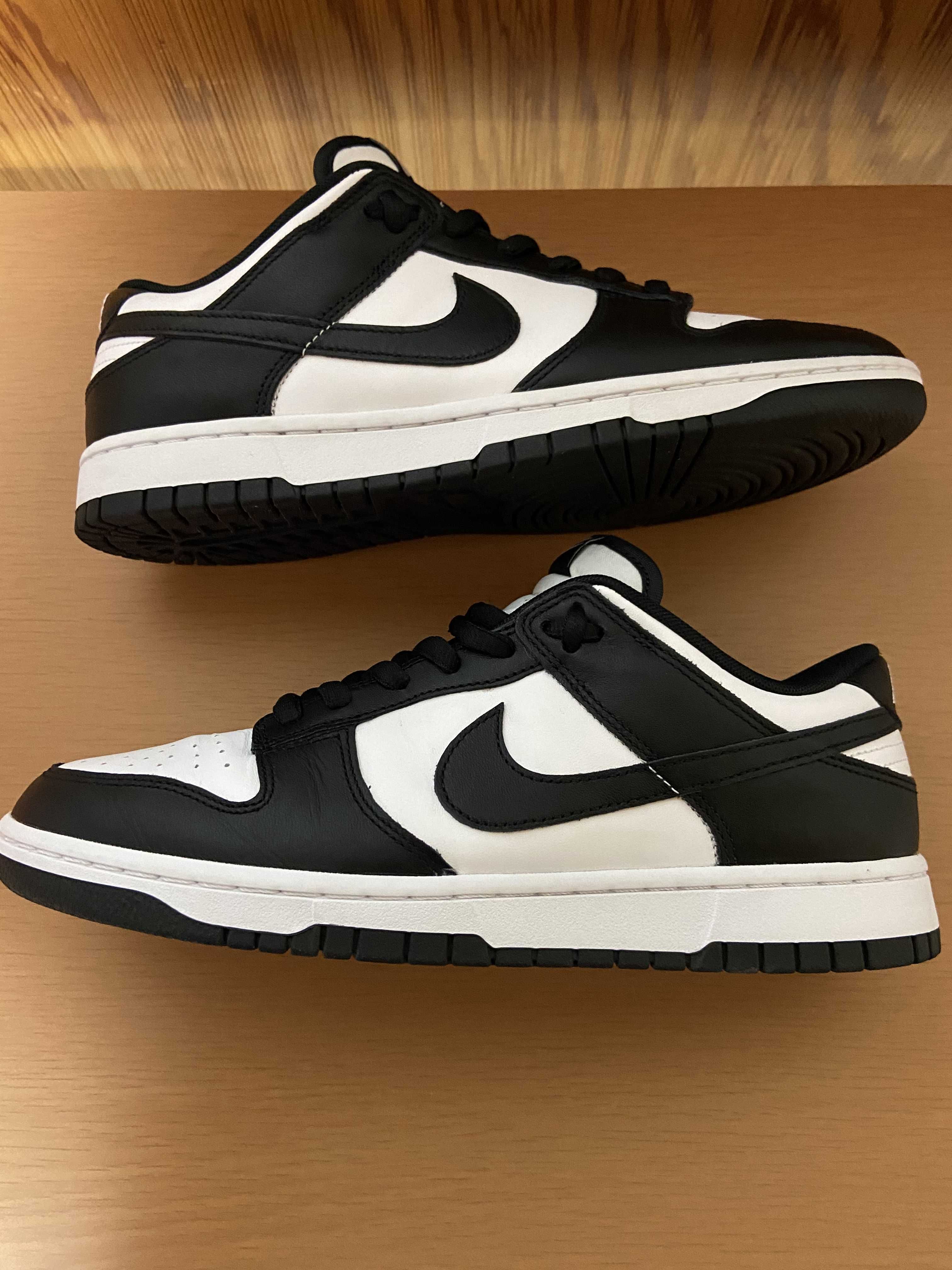 Nike Dunk Low Retro "Panda/White/Black"