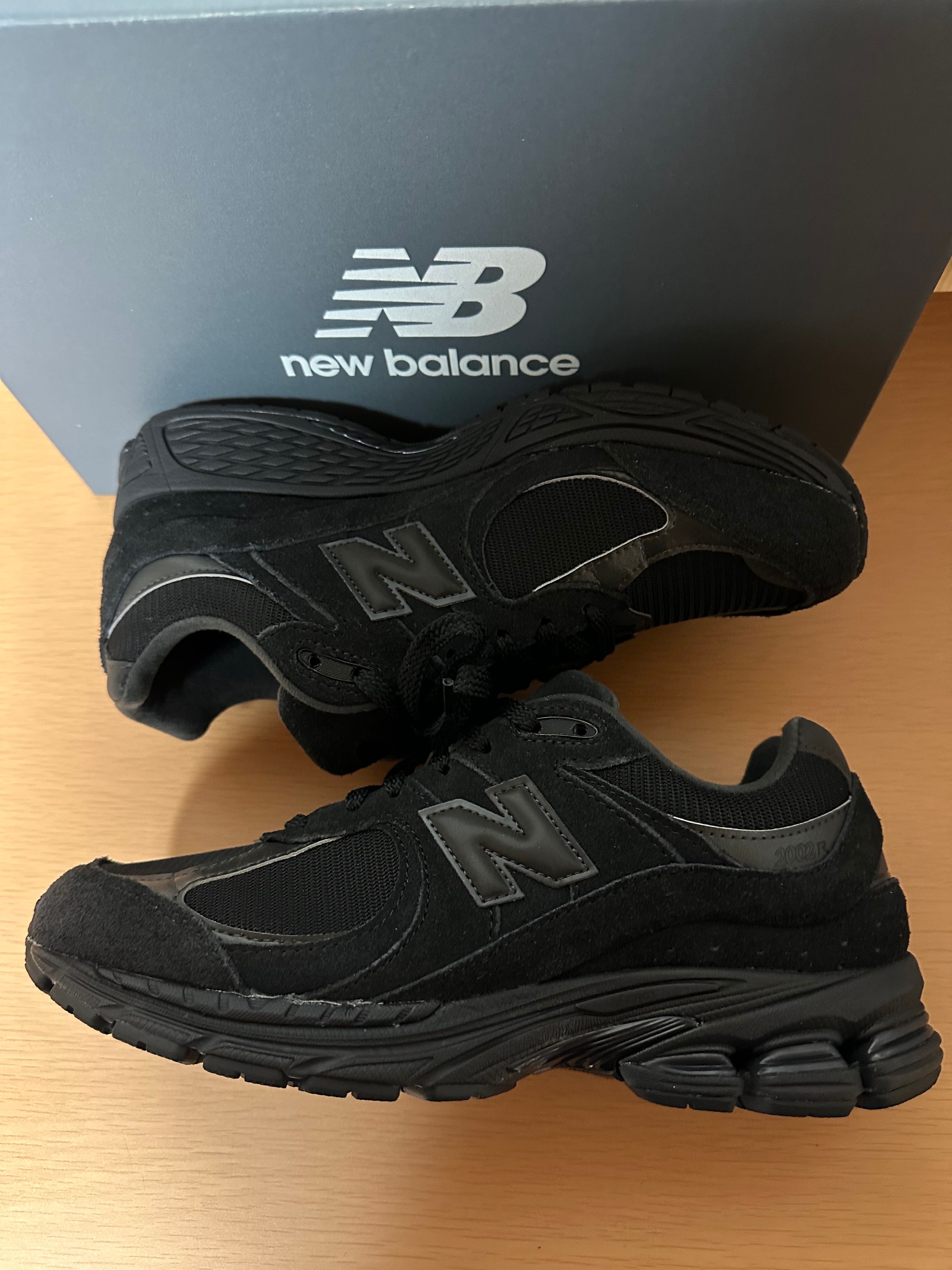 New Balance 2002R "Triple Black"