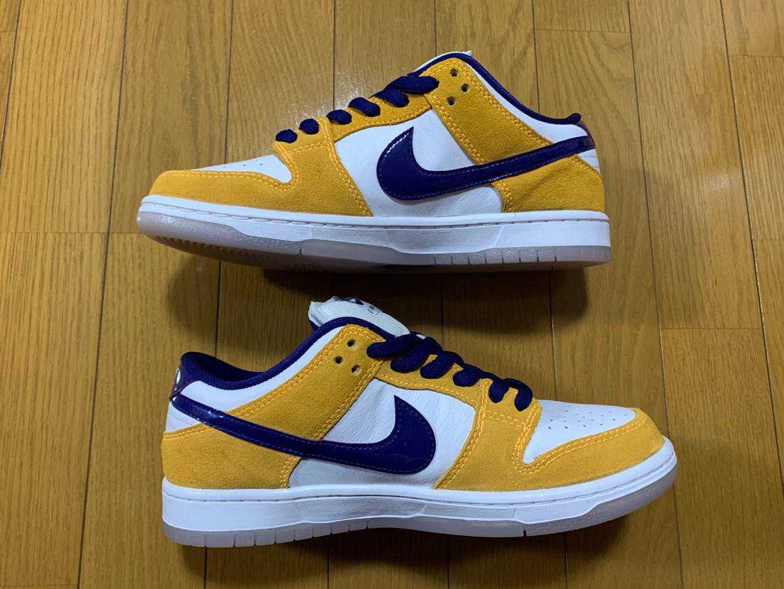 Nike SB Dunk Low "Laser Orange"