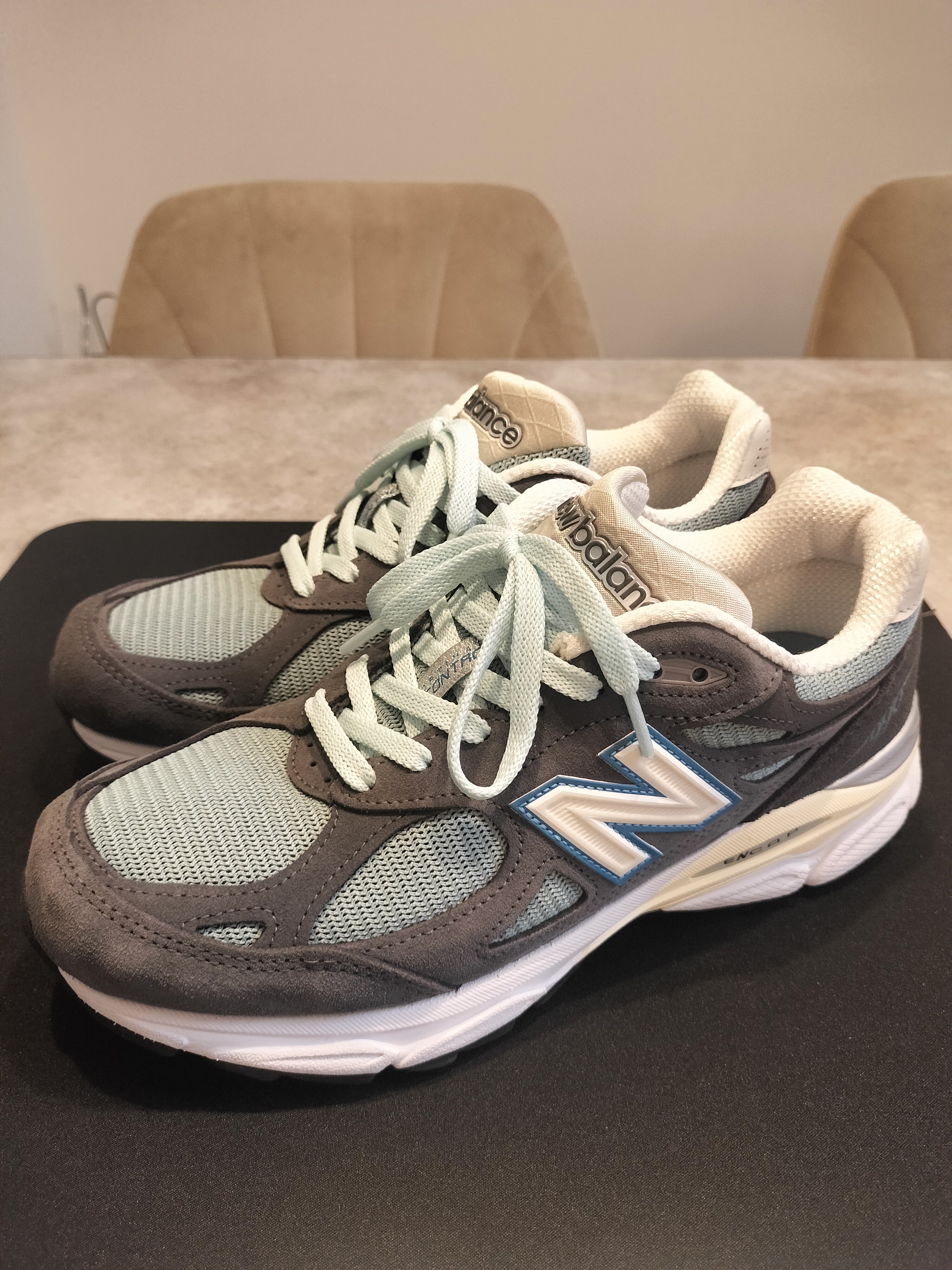 キス × ニューバランス 990V3 "スティールブルー"