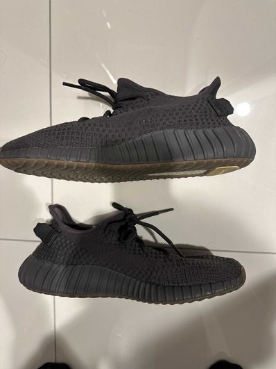 adidas YEEZY Boost 350 V2 "Cinder"