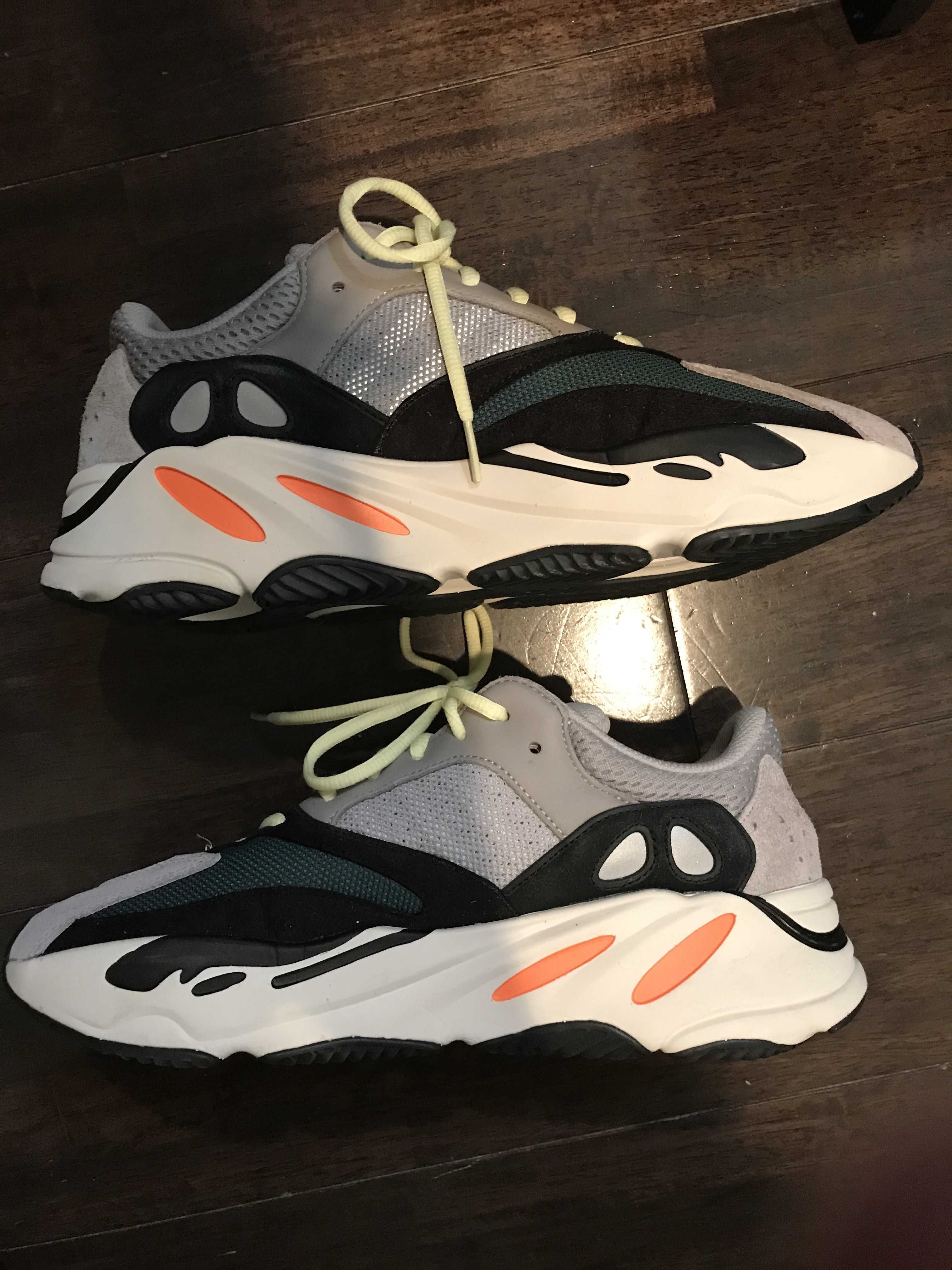 adidas YEEZY Boost 700 "Wave Runner"