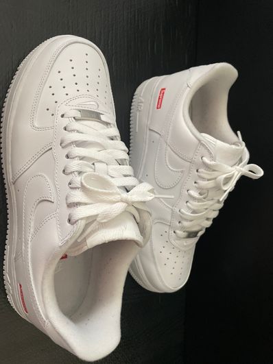 Supreme × Nike Air Force 1 Low "White"
