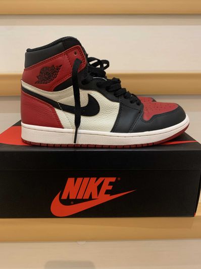 Nike Air Jordan 1 Retro High OG "Bred Toe"