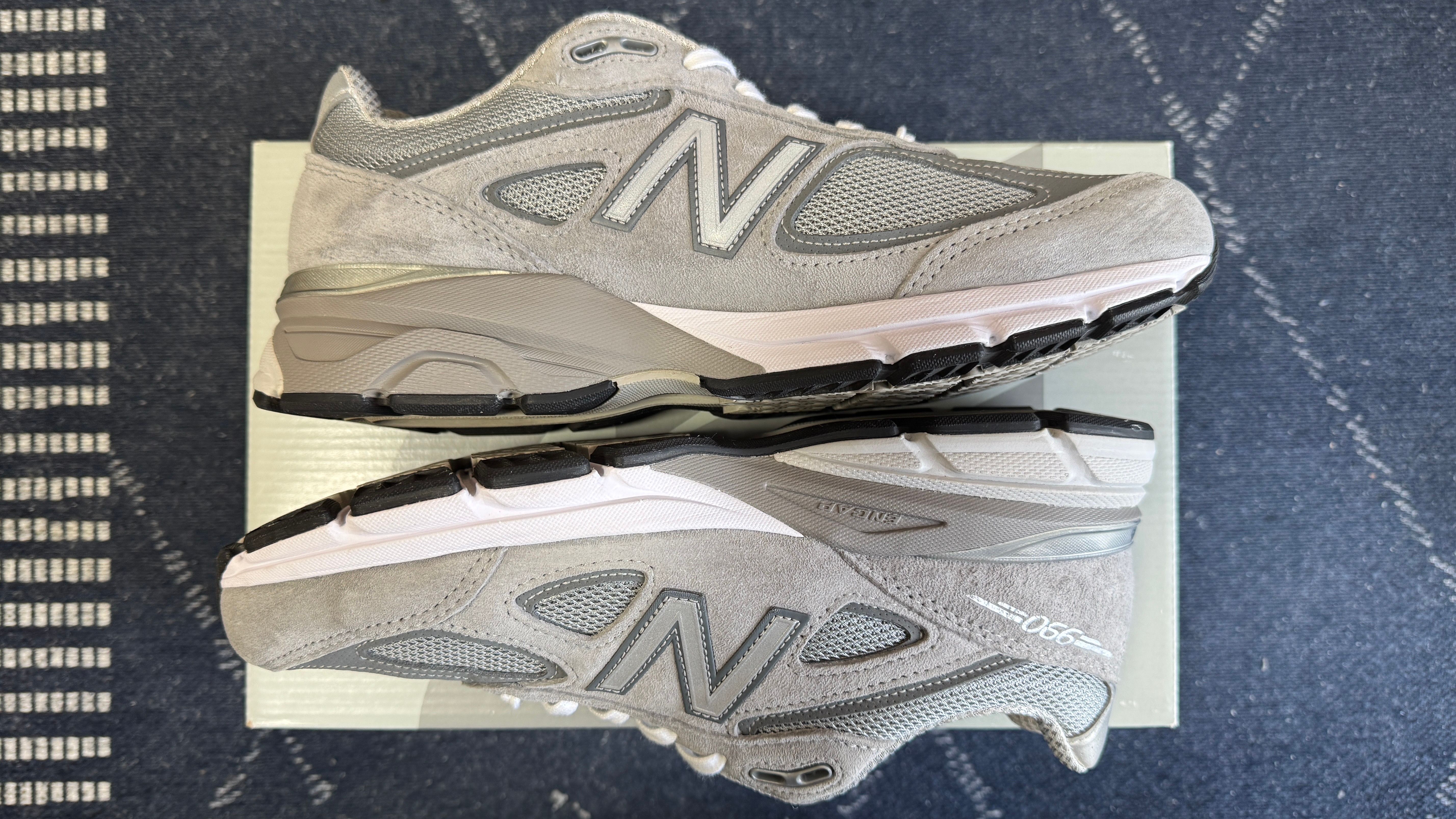 New Balance 990V4 "Grey Silver"
