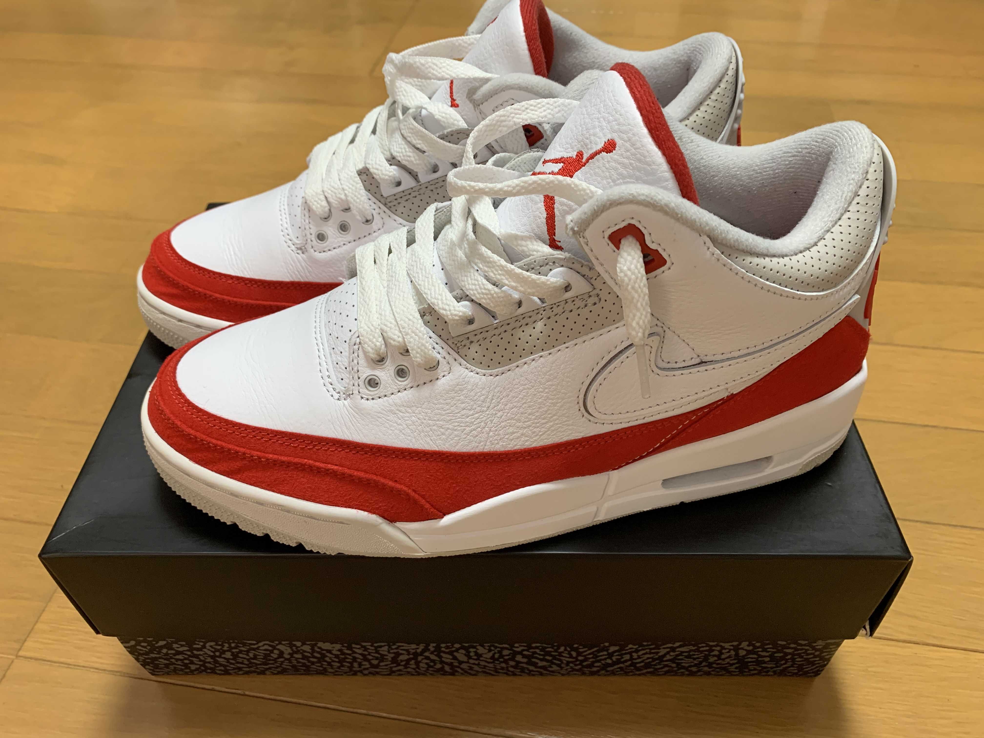 Nike Air Jordan 3 Retro "Tinker White/University Red"