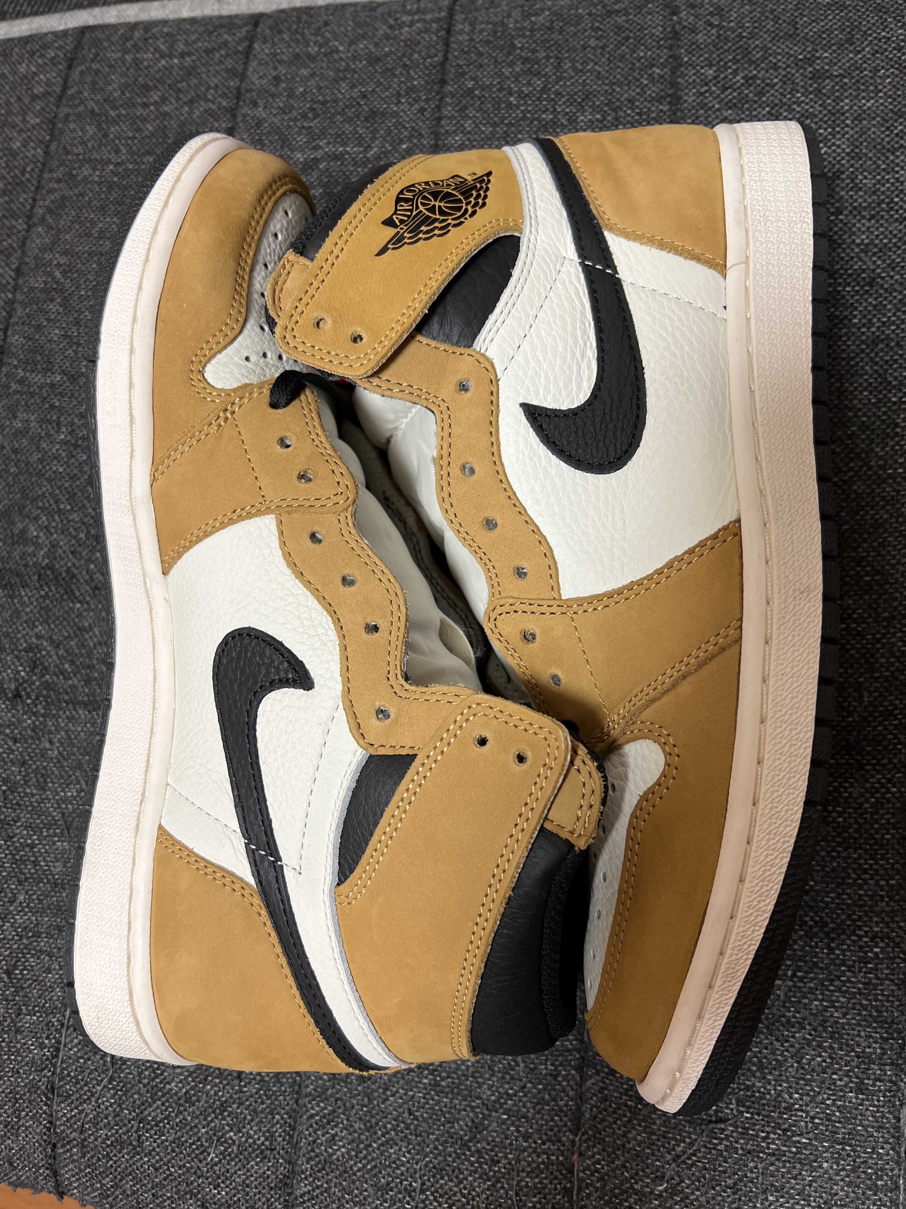Nike Air Jordan 1 RETRO High "Rookie of The Year"