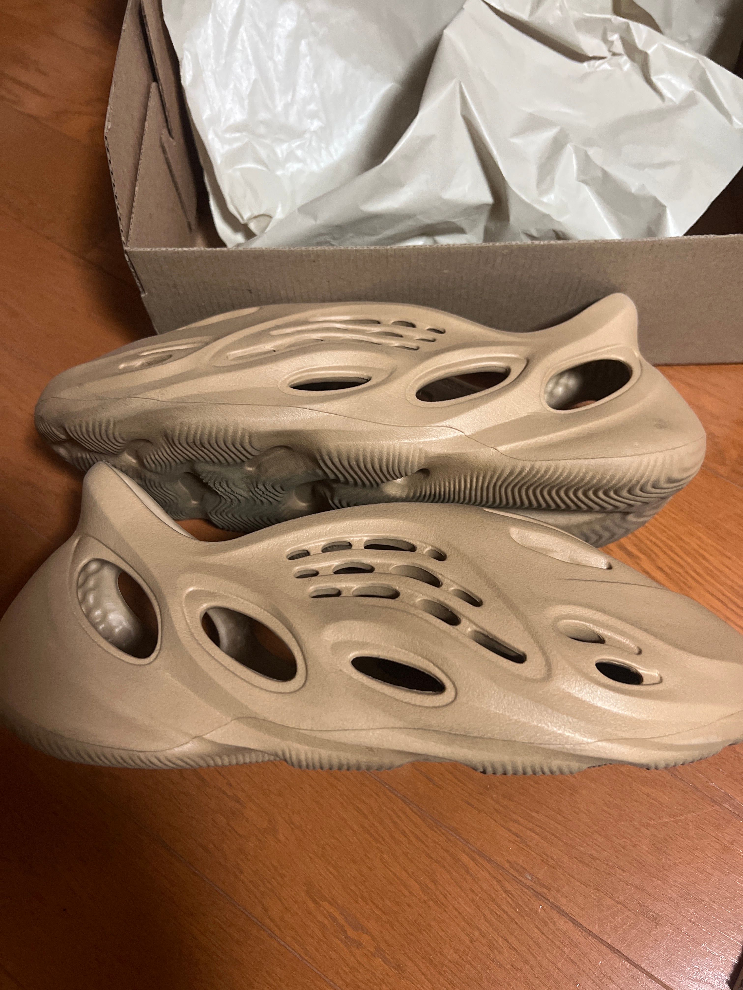 adidas YEEZY Foam Runner "Ochre"