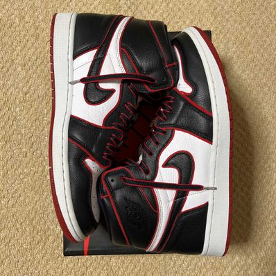 Nike Air Jordan 1 Retro High OG "Blood Line"