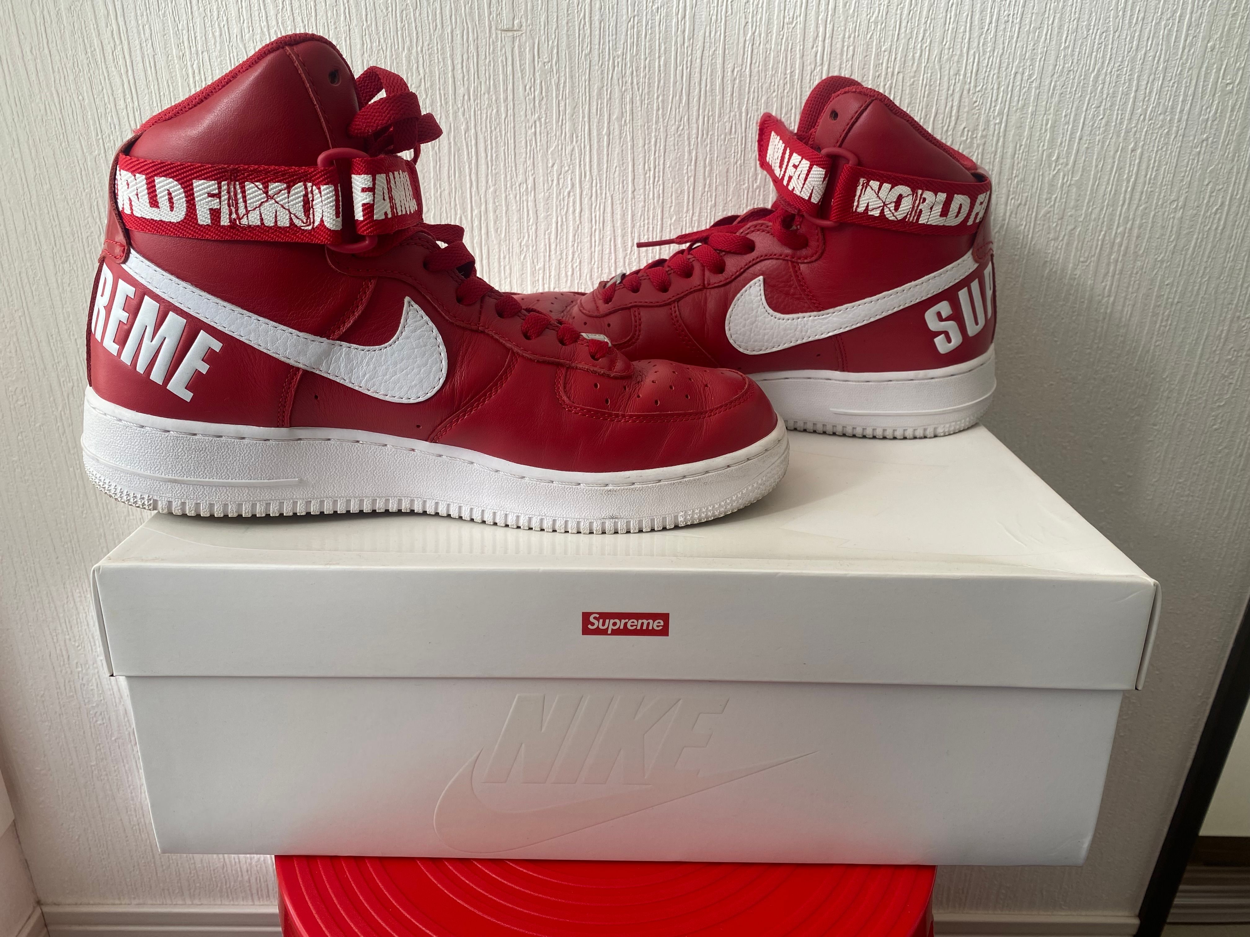 Supreme × Nike Air Force 1 High World Famous "Red"