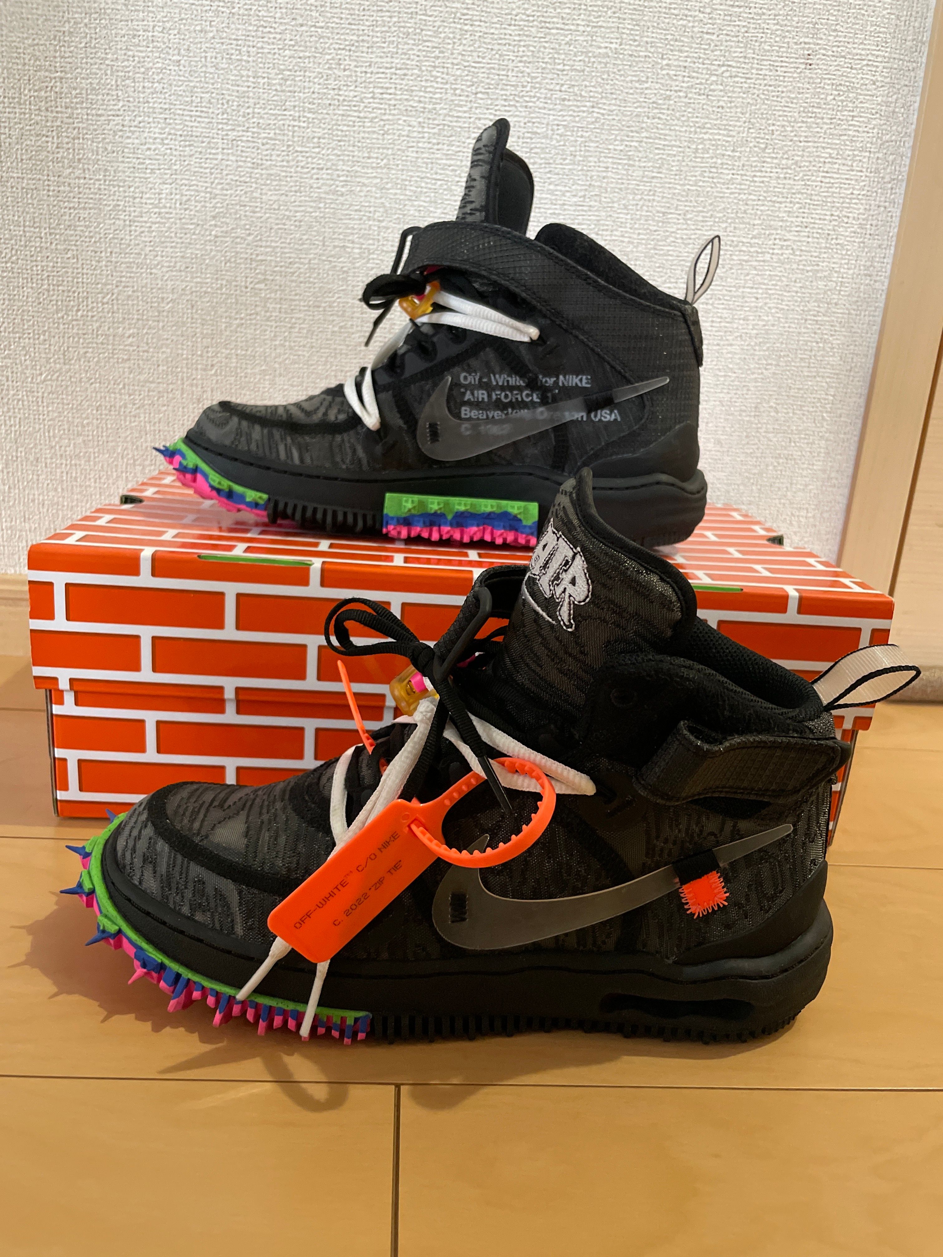 Off-White × Nike Air Force 1 Mid "Black"