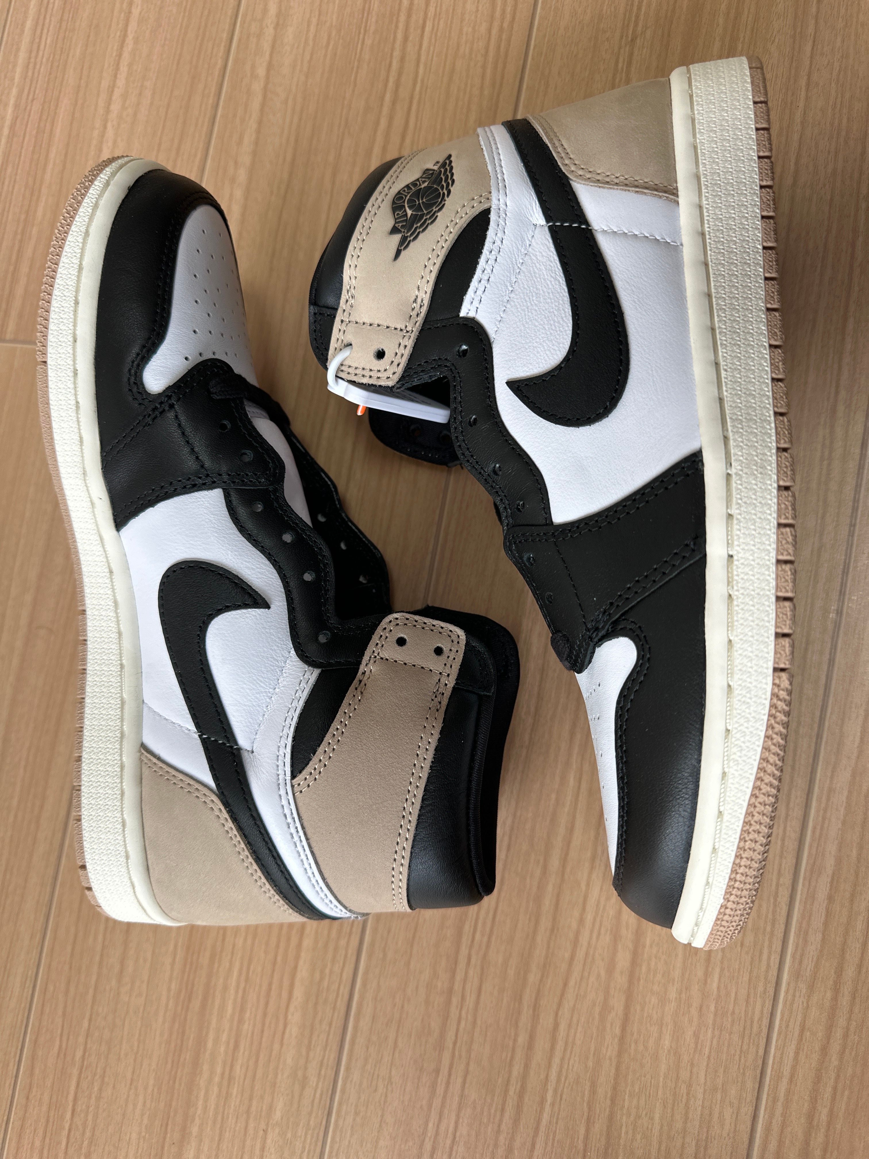 Nike Women's Air Jordan 1 Retro High OG "Latte"