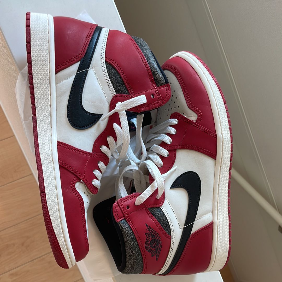 Nike Air Jordan 1 High OG "Lost & Found/Chicago"