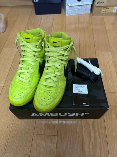 AMBUSH × NIKE DUNK HIGH "FLASH LIME"
