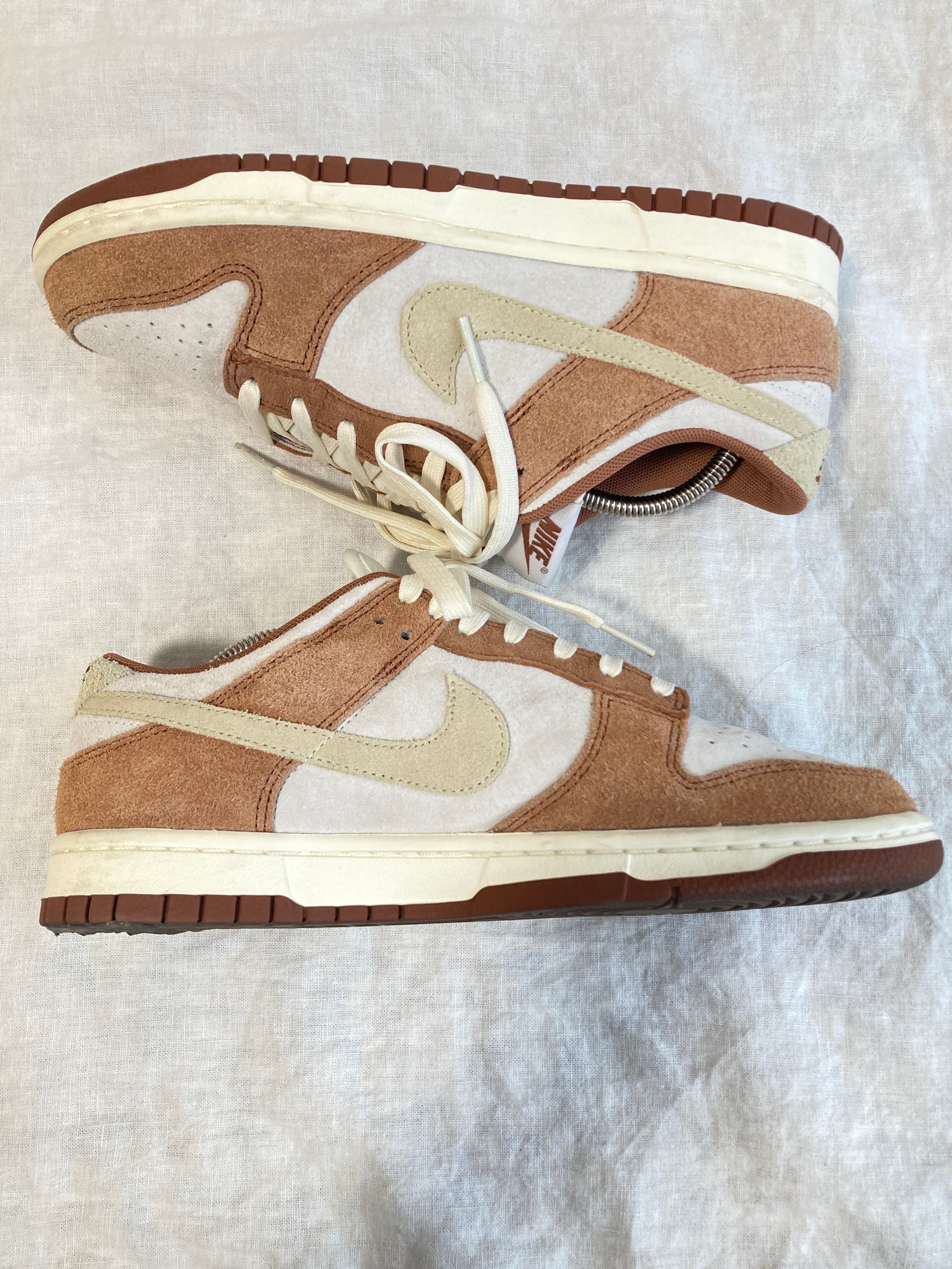 Nike Dunk Low PRM "Medium Curry"