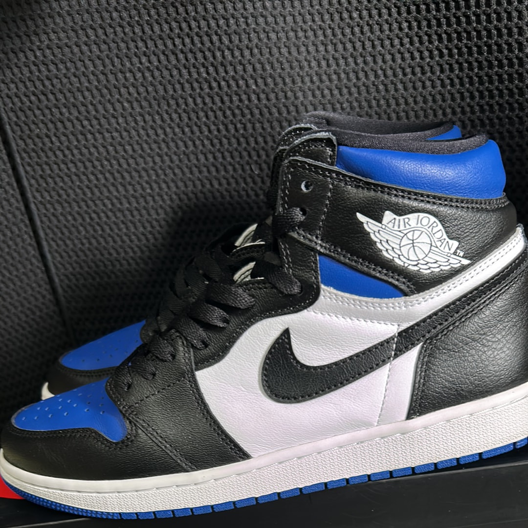 Nike Air Jordan 1 Retro High OG "Royal Toe"(2020)