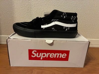 Supreme × Vans Sk8-Mid "Eat Me'"
