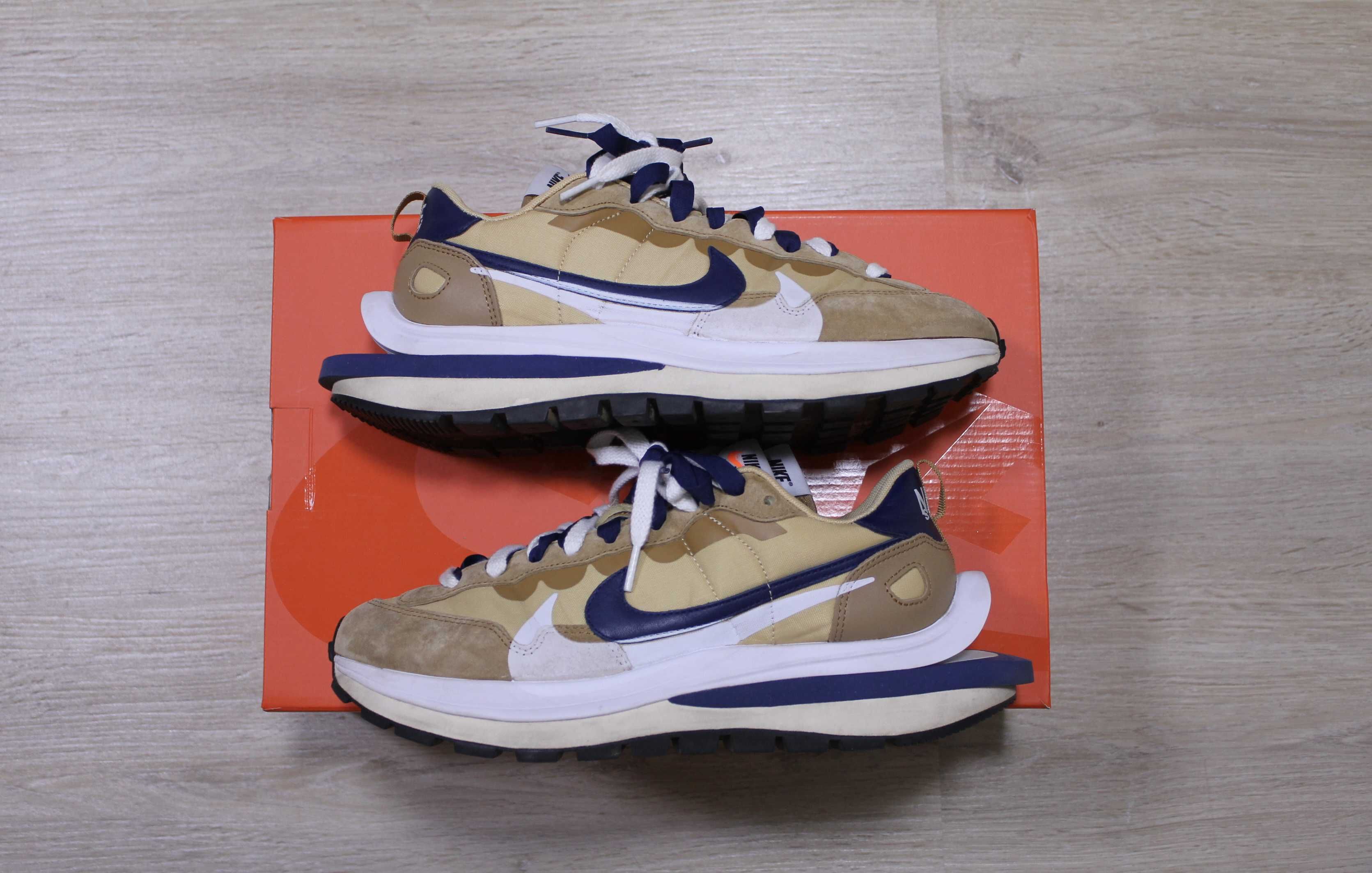Sacai × Nike Vapor Waffle "Sesame And Blue Void"