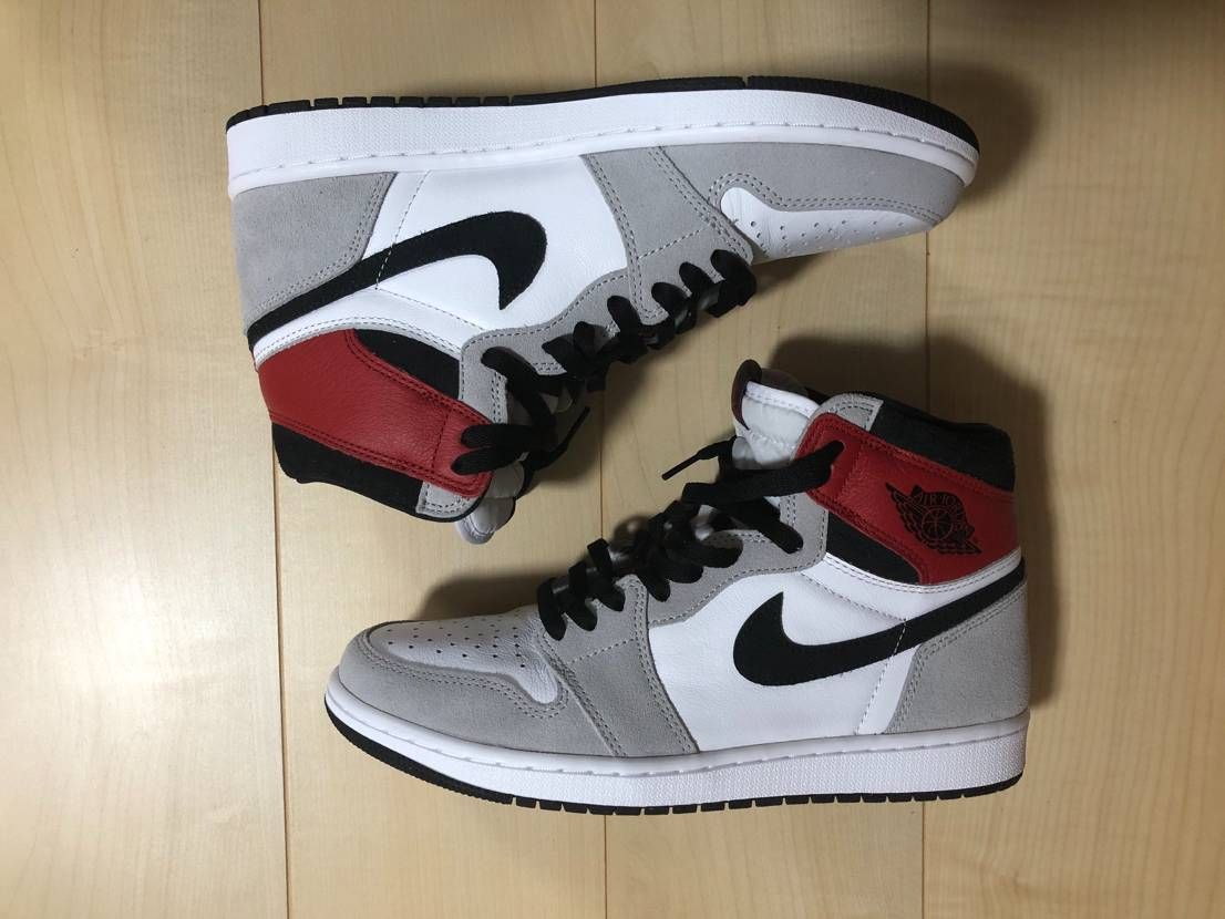Nike Air Jordan 1 High OG "White/Black/Light Smoke Grey"