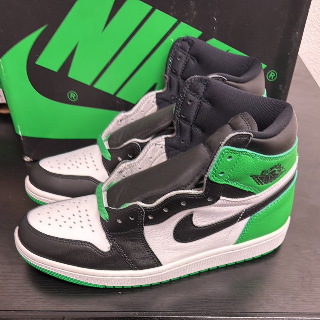 Nike Air Jordan 1 Retro High OG "Celtics/Black and Lucky Green" (2023)