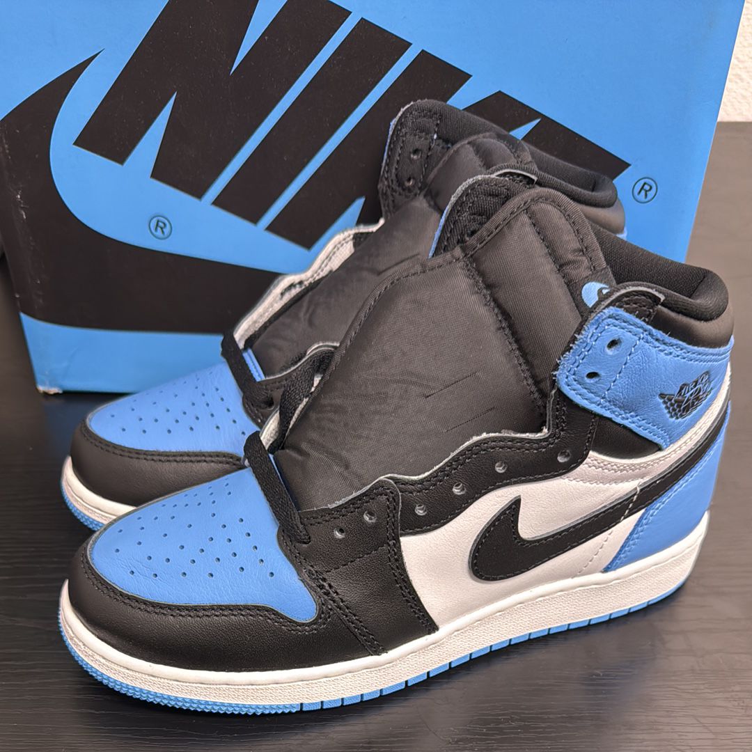 Nike GS Air Jordan 1 Retro High OG "University Blue/UNC Toe"