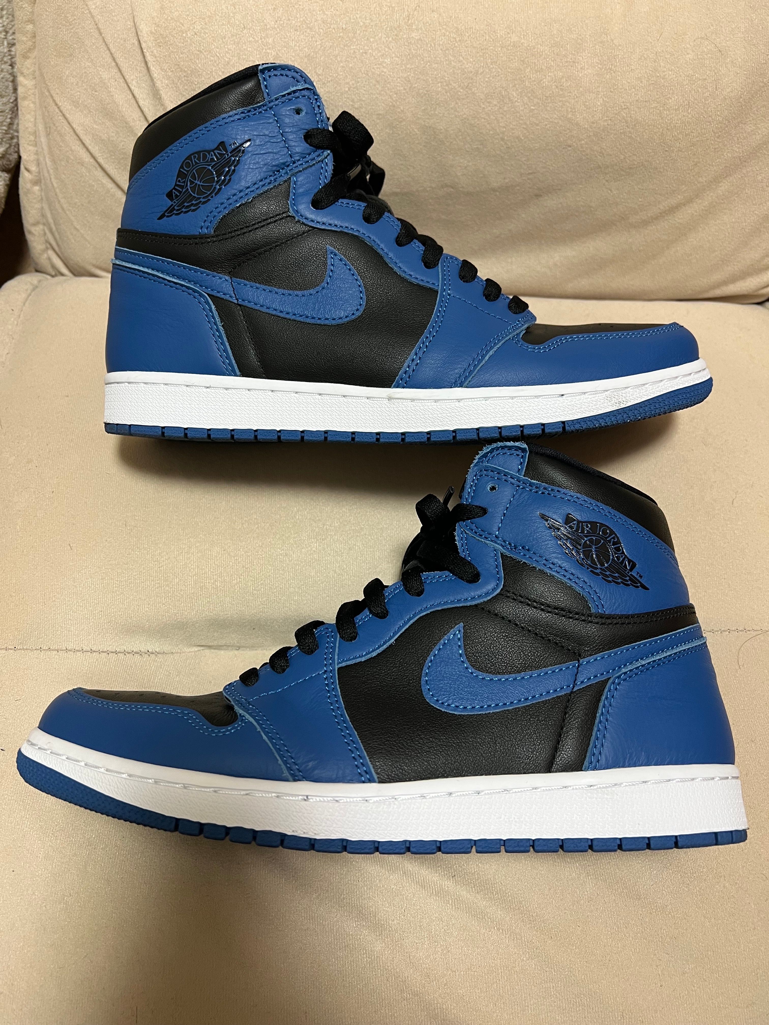 Nike Air Jordan 1 Retro High OG "Dark Marina Blue"
