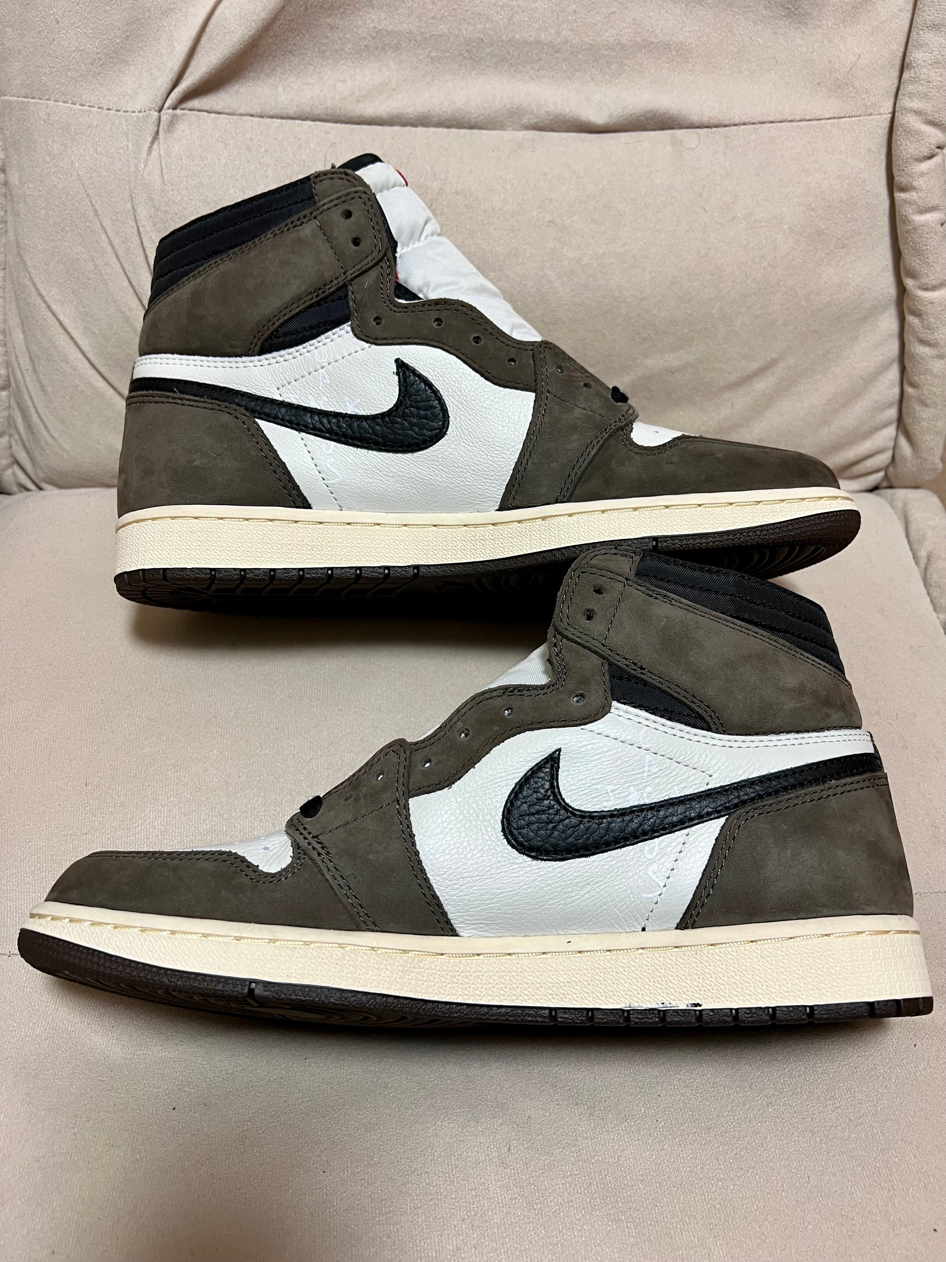 Travis Scott × Nike Air Jordan 1 Retro High OG TS SP "Sail/Dark Mocha"