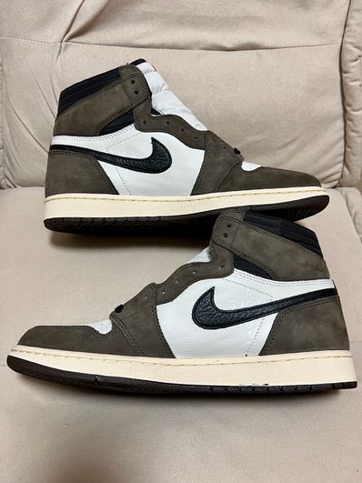 Travis Scott × Nike Air Jordan 1 Retro High OG TS SP "Sail/Dark Mocha"