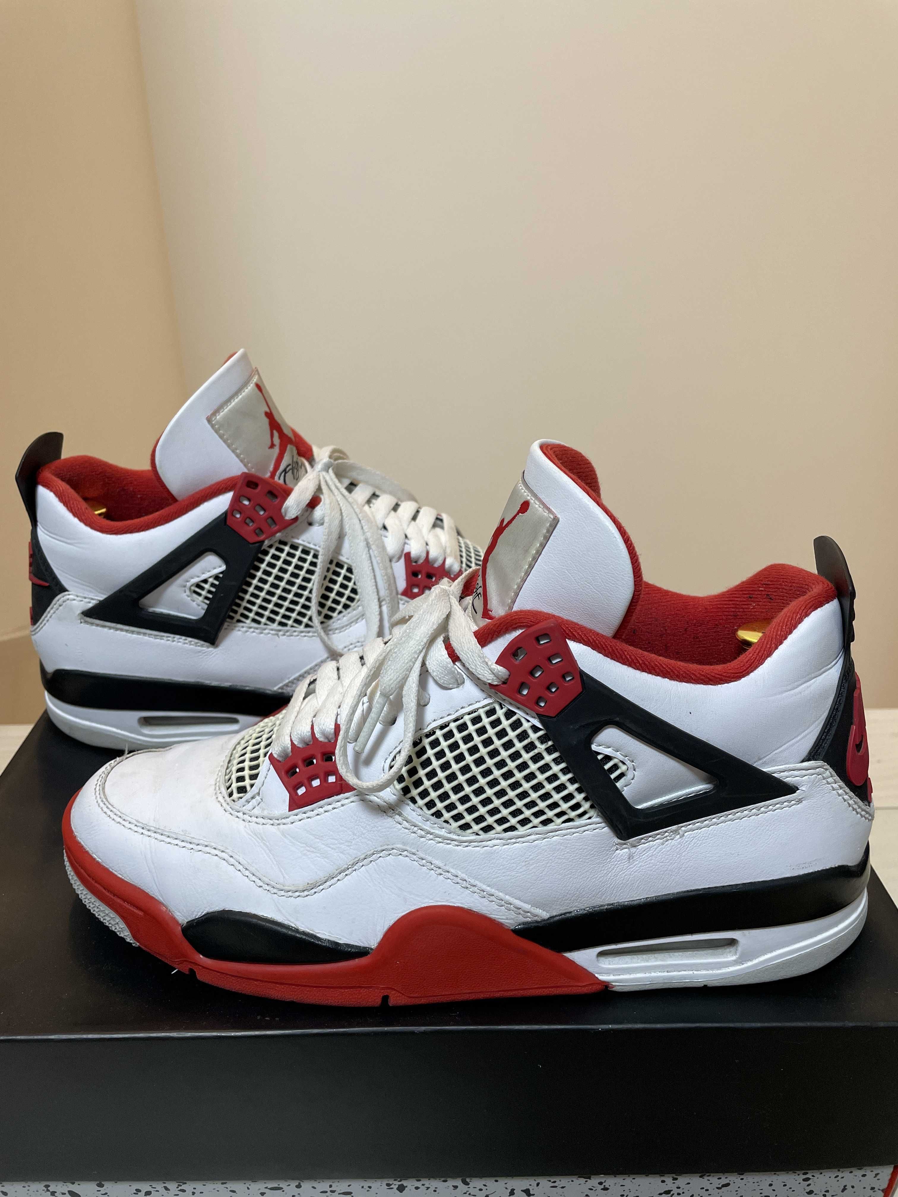 Nike Air Jordan 4 Retro OG "Fire Red" (2020)