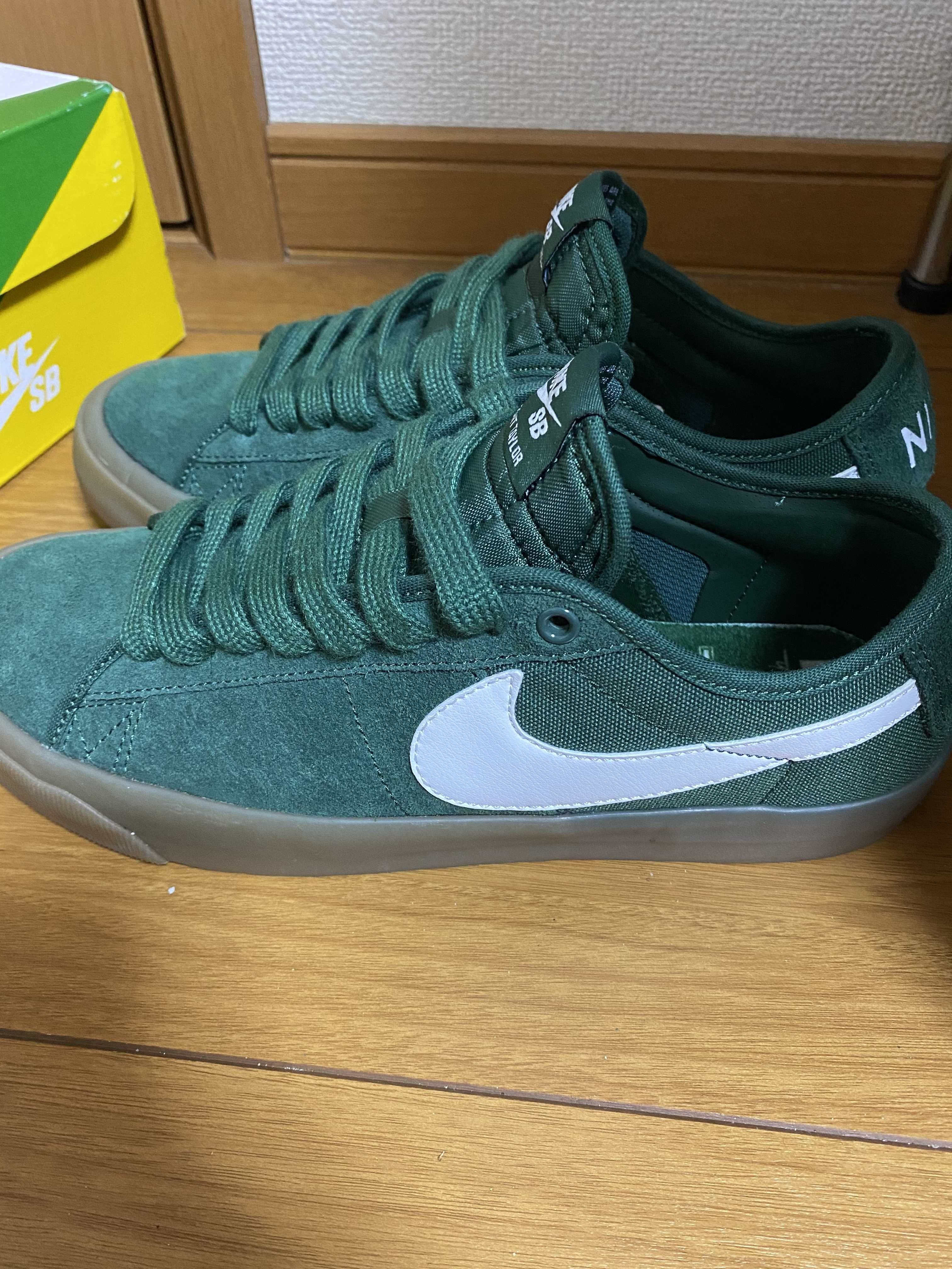 Nike SB Zoom Blazer Low Pro GT QS "Green Gum"
