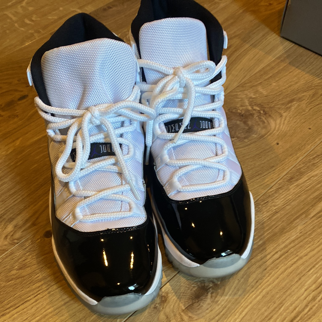 Nike Air Jordan 11 Retro "Concord" (2018)