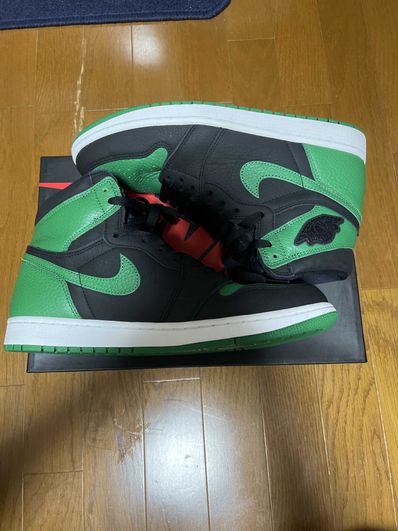 Nike Air Jordan 1 Retro High OG "Black/Pine Green" (2020)