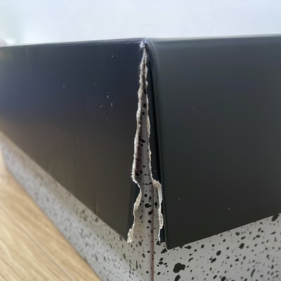 Nike Air Jordan 4 "Red Thunder/Crimson"