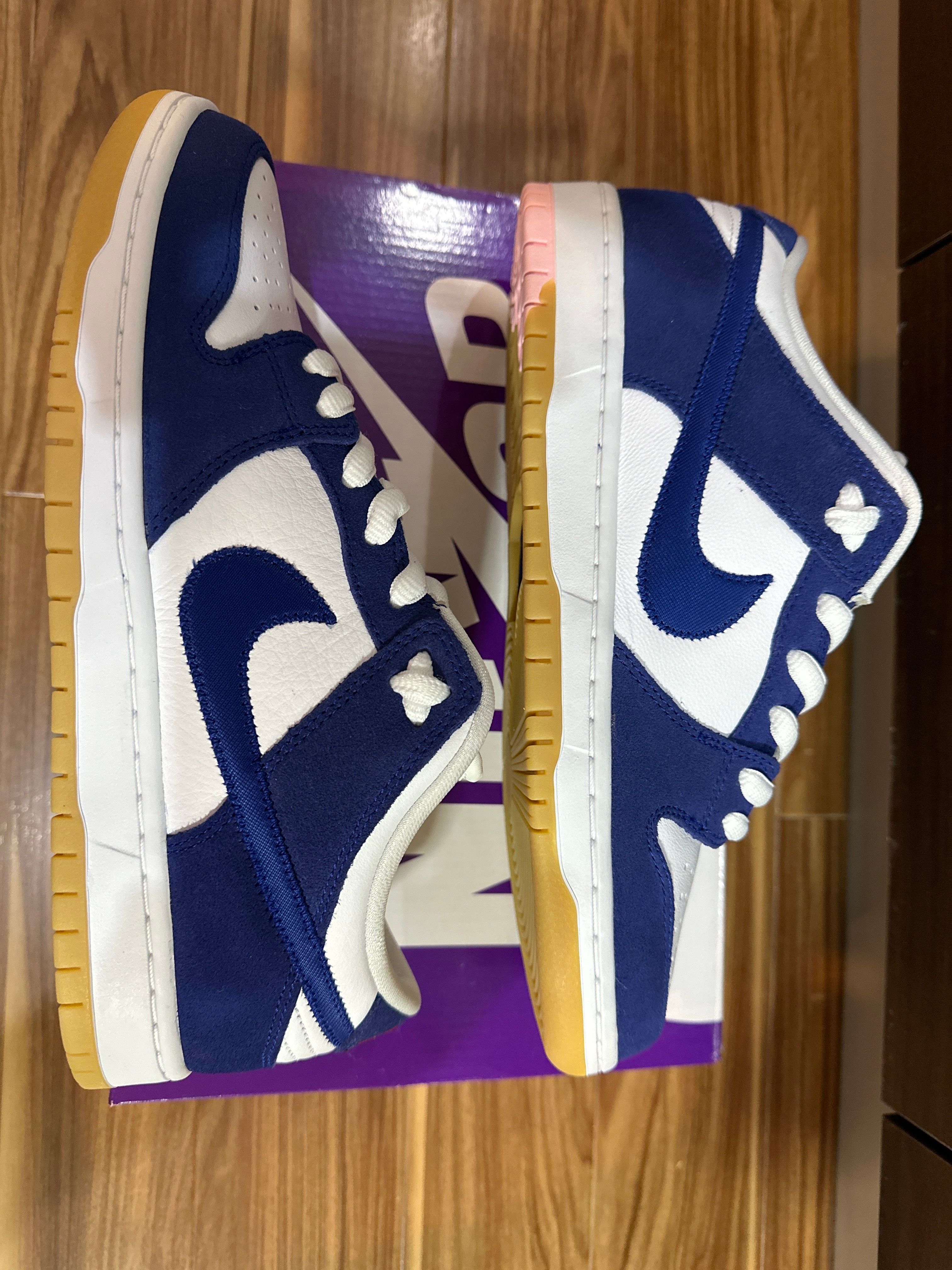 Nike SB Dunk Low "Los Angeles Dodgers/Deep Royal Blue"