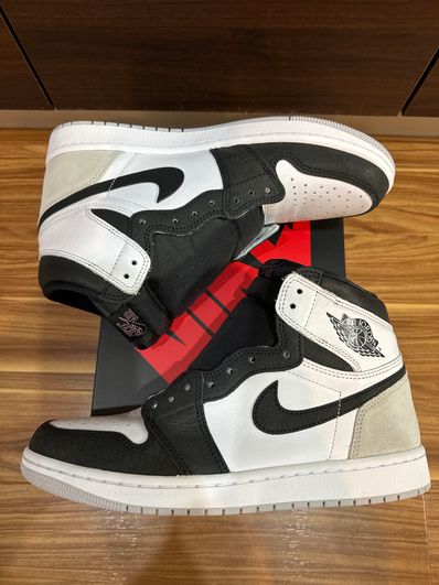 Nike Air Jordan 1 High OG "Bleached Coral"