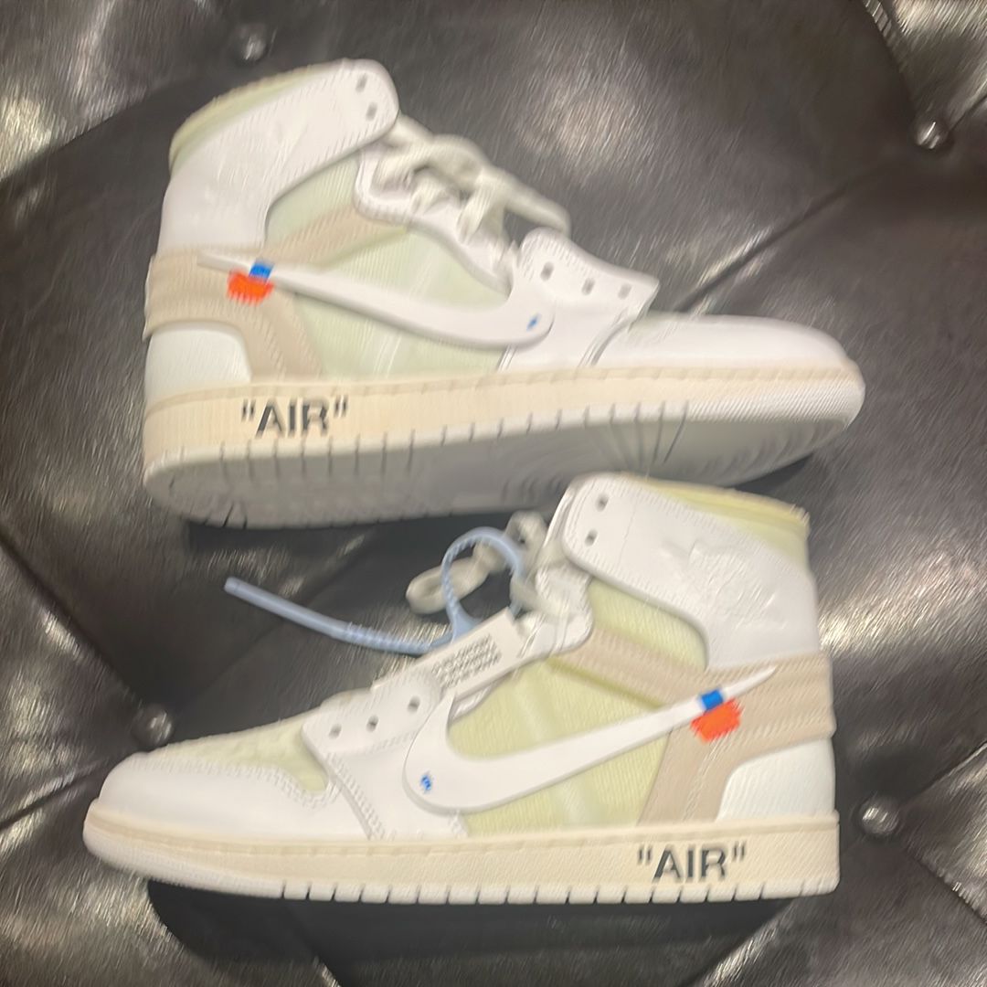 Off-White × Nike Air Jordan 1 Retro High "White"