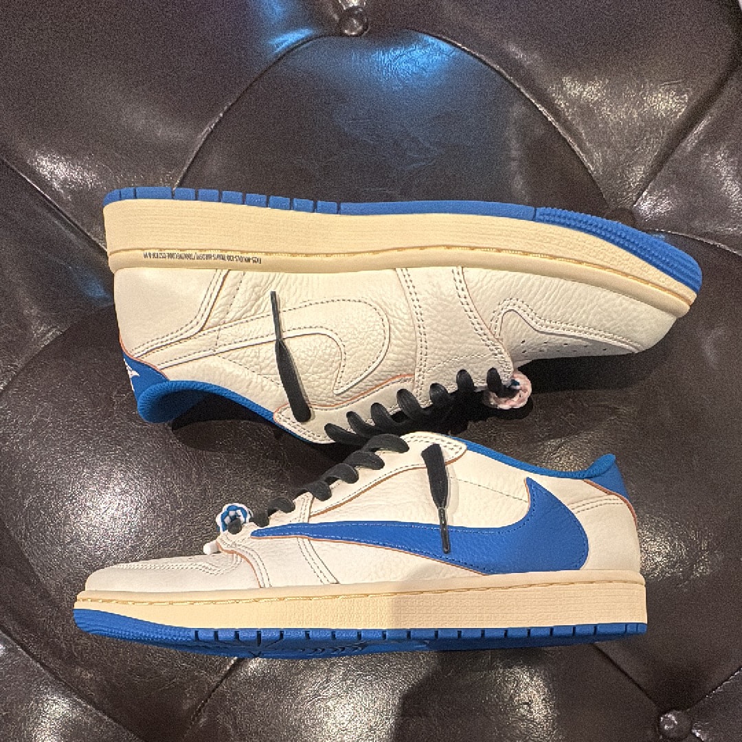 Travis Scott × fragment design × Nike Air Jordan 1 Low OG "Sail/Military Blue"