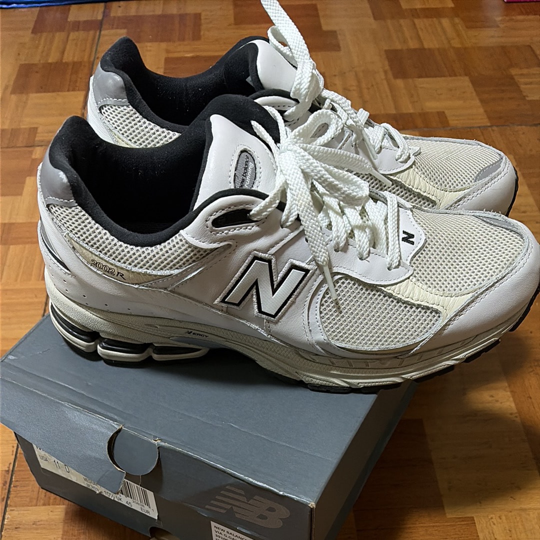 New Balance 2002R "White"