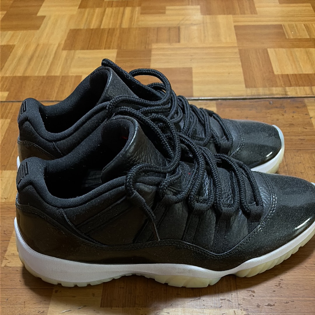 Nike Air Jordan 11 Low "72-10"