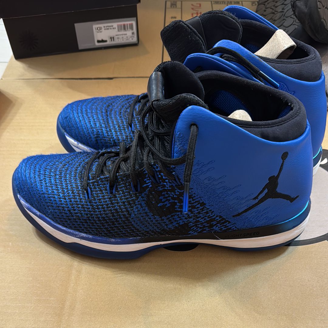 Nike Air Jordan XXX1 "Royal"