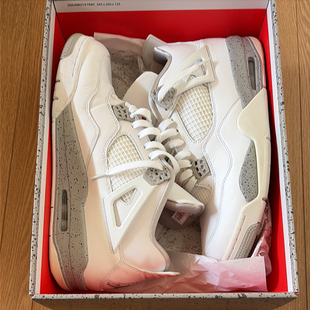 Nike Air Jordan 4 "Tech White"