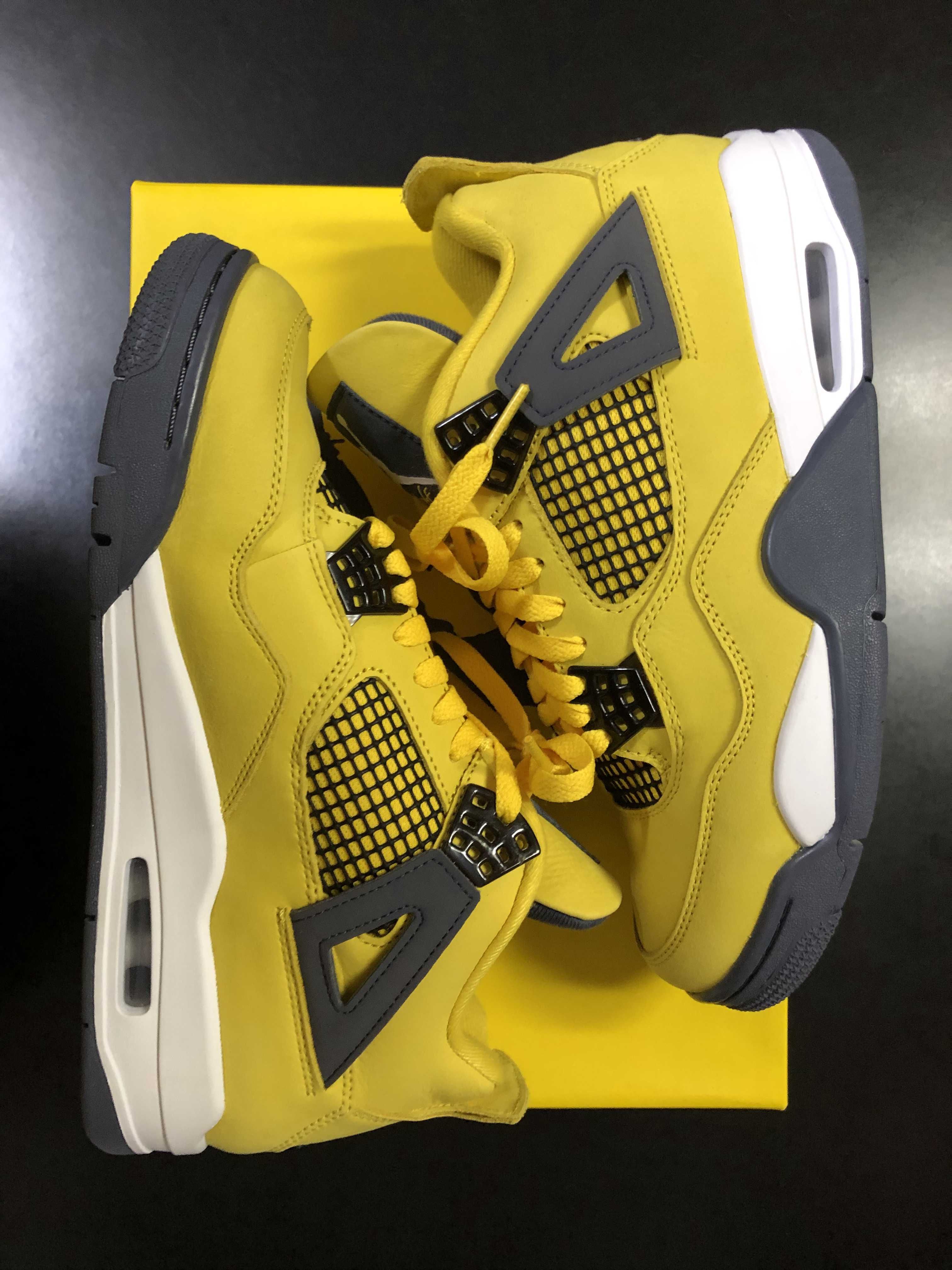 Nike Air Jordan 4 "Tour Yellow"