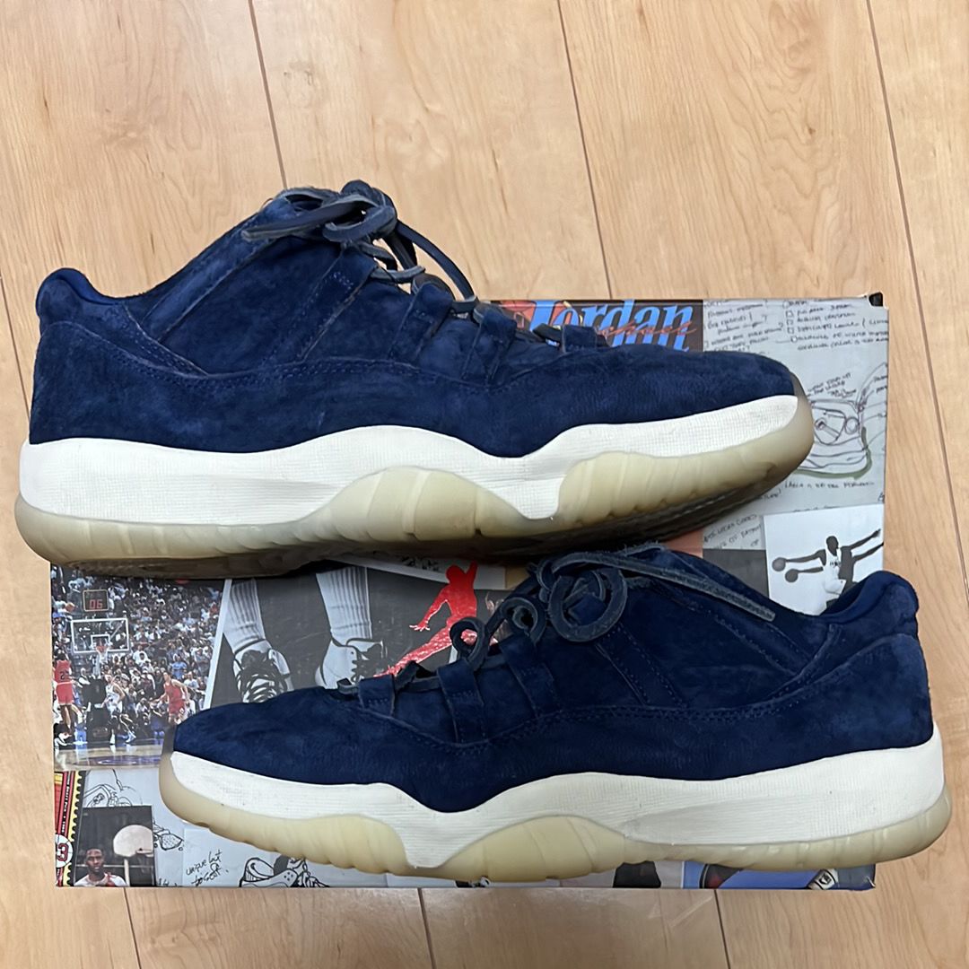 Nike Air Jordan 11 Retro Low "Derek Jeter/RE2PECT"