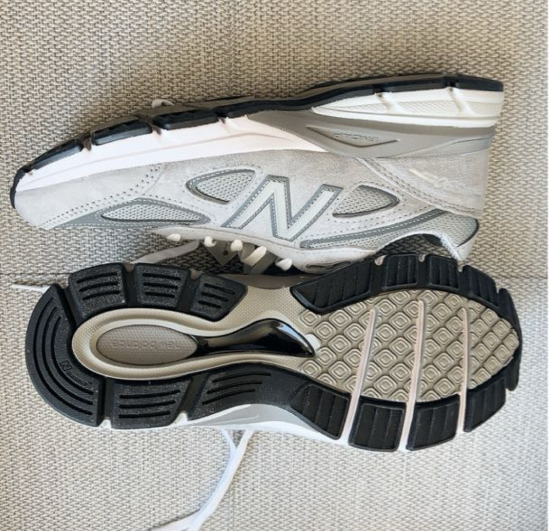 ニューバランス 990V4 