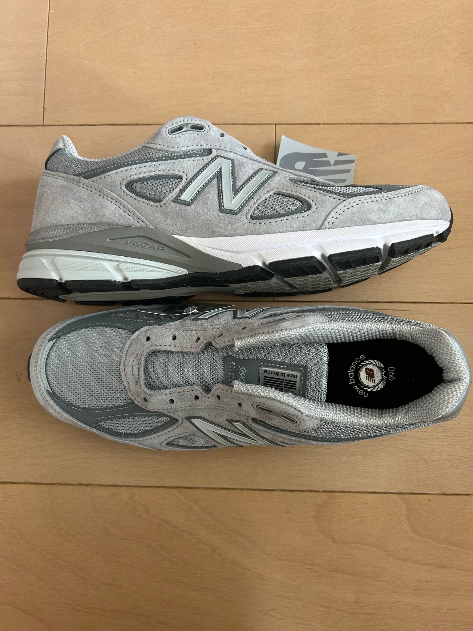 New Balance 990V4 "Grey Silver"