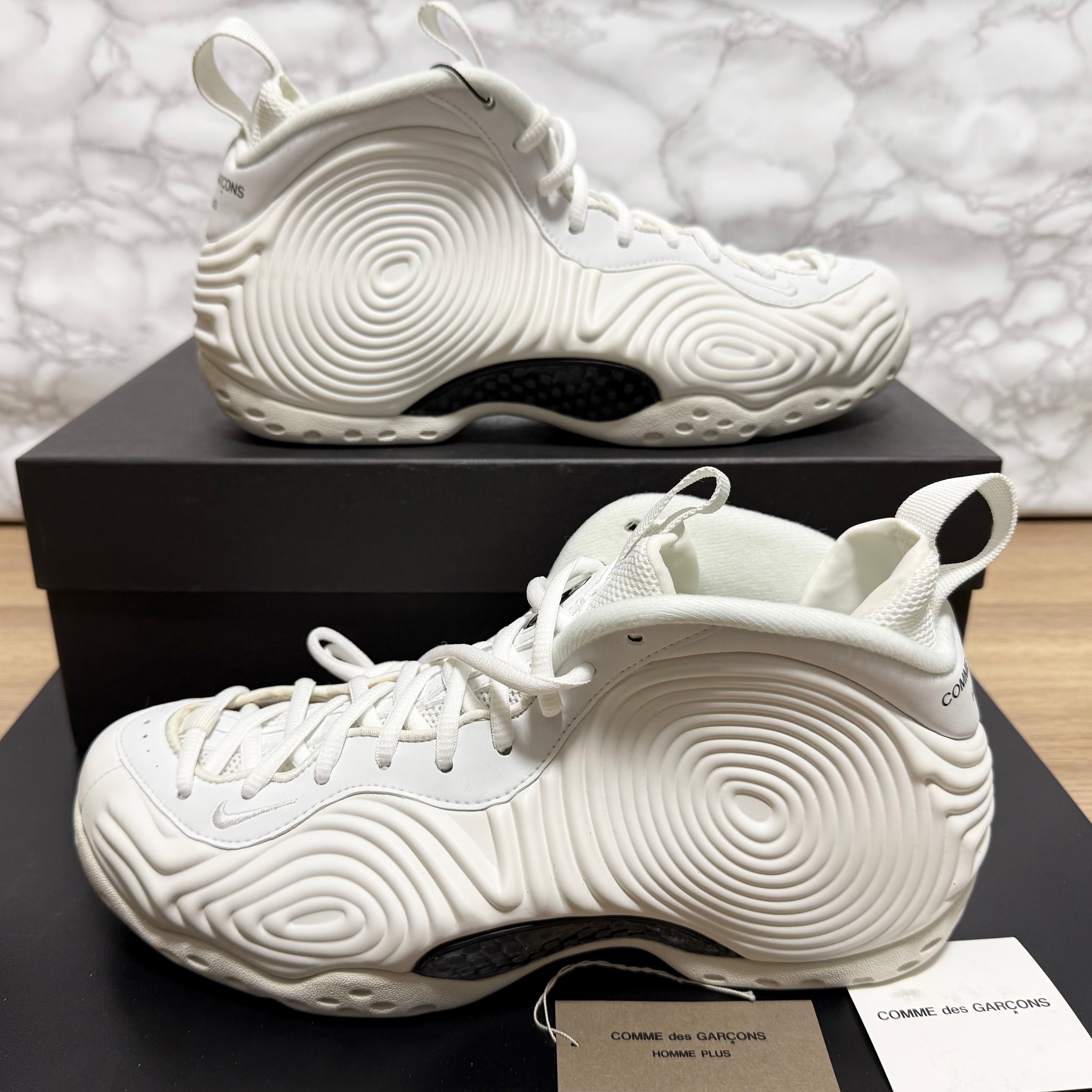 COMME des GARCONS × Nike Air Foamposite One "White"