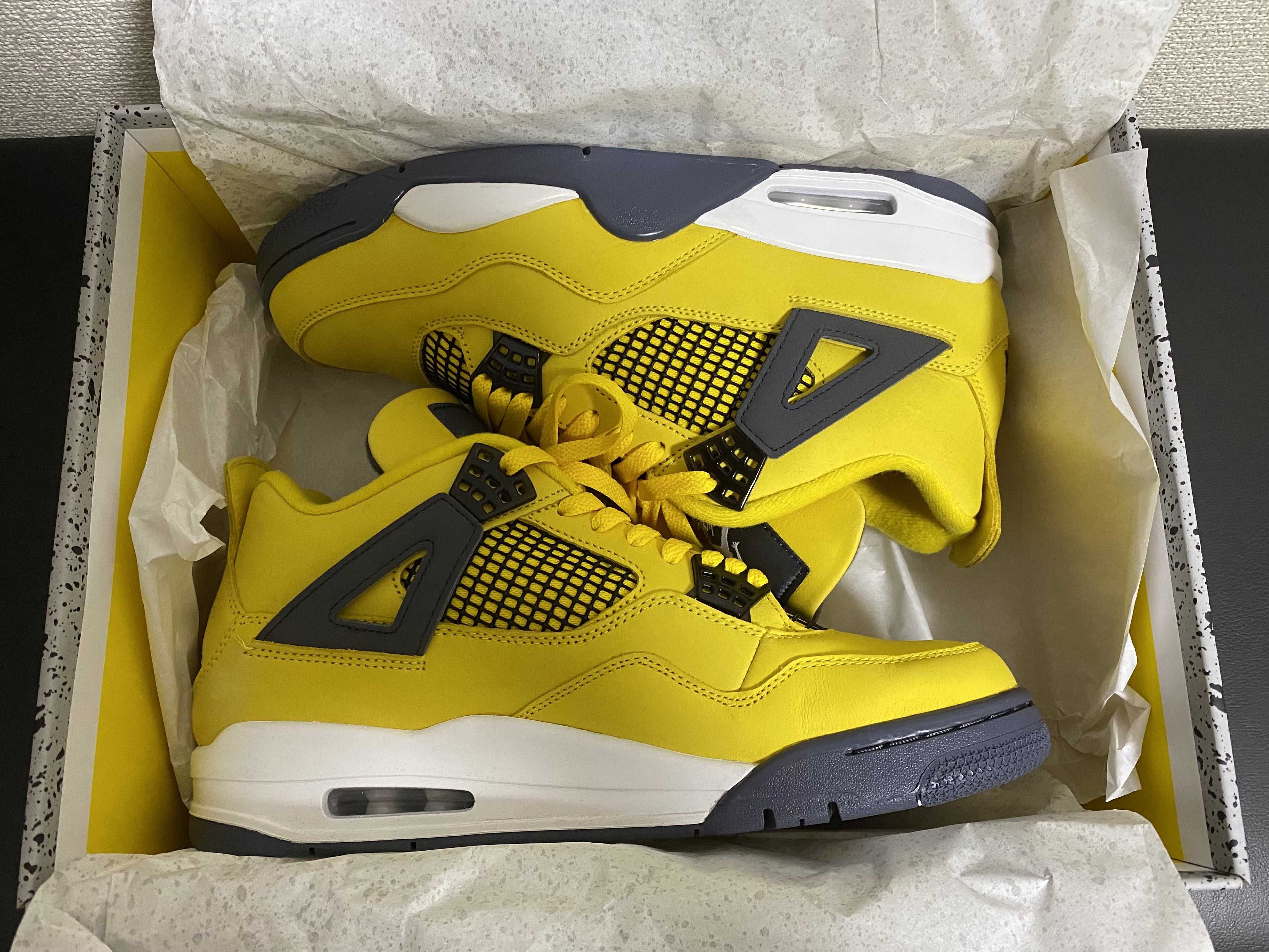Nike Air Jordan 4 "Tour Yellow"
