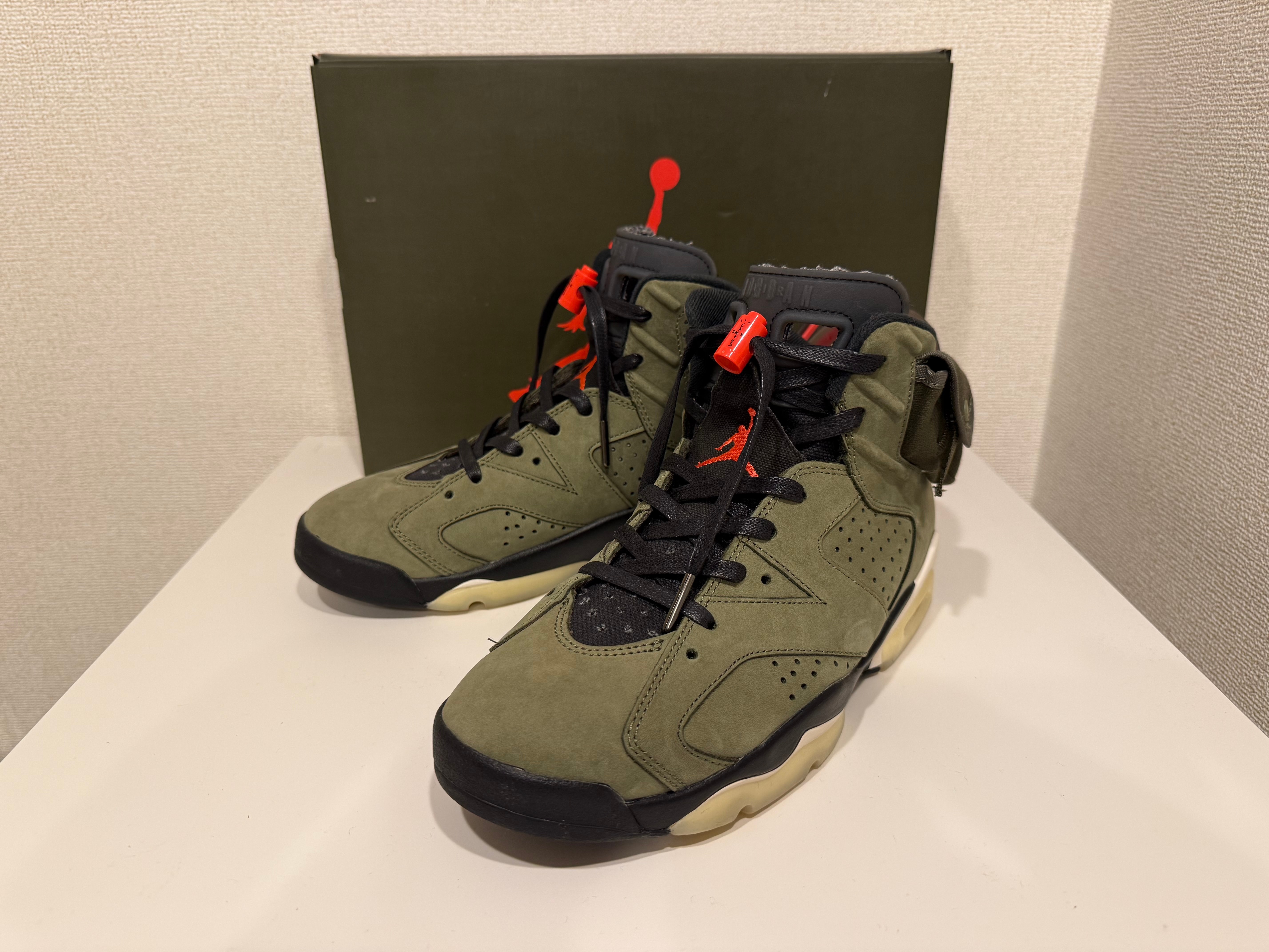 Travis Scott × Nike Air Jordan 6 Retro "Medium Olive"